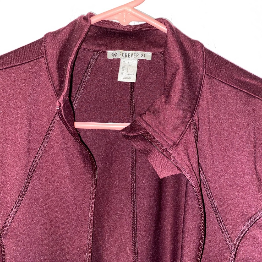 Sweater - Picture 2 of 4